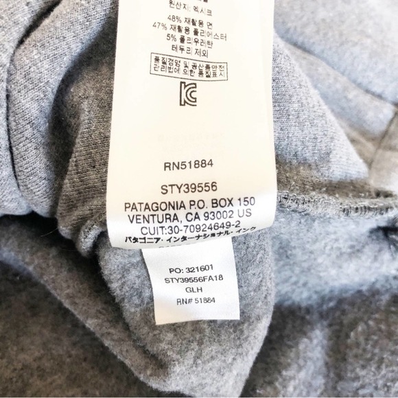 Patagonia Fitz Roy Bear Uprisal Gray Regular Fit Hoodie Size Medium - Picture 8 of 8